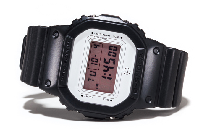 UCS 10th ANNIVERSARY G-SHOCK