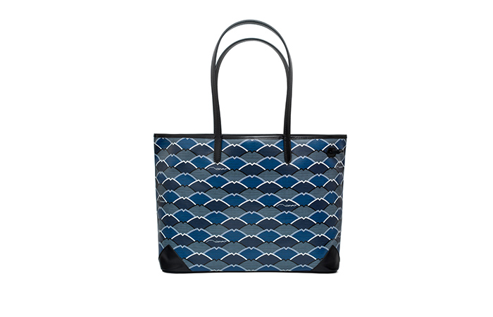 MOYNAT